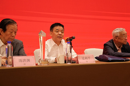 圖8.jpg